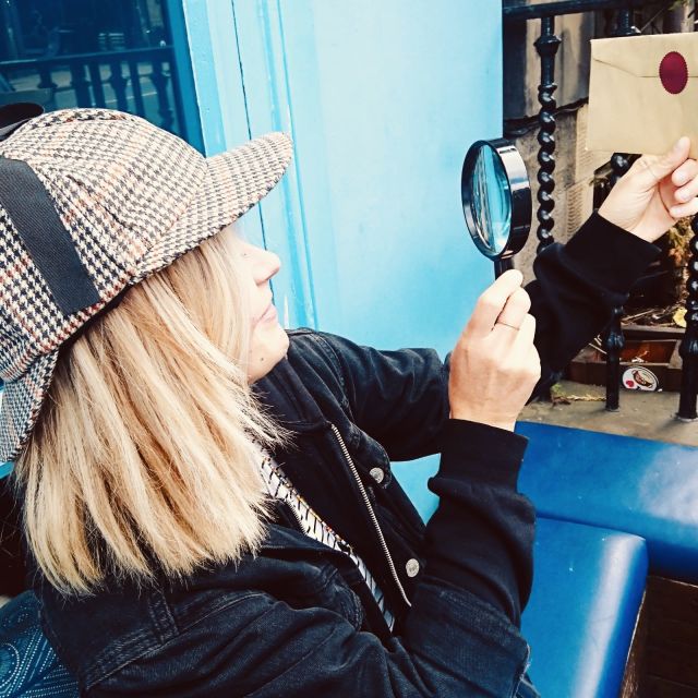 Edinburgh: Private Sherlock Holmes Adventure Tour Challenge - How the numbered clue trail actually works (and why it’s fun)