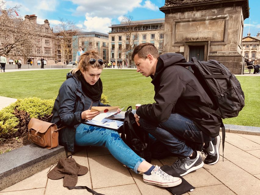 Edinburgh: Private Sherlock Holmes Adventure Tour Challenge - The walk factor: shoes, stairs, ramps, and weather reality