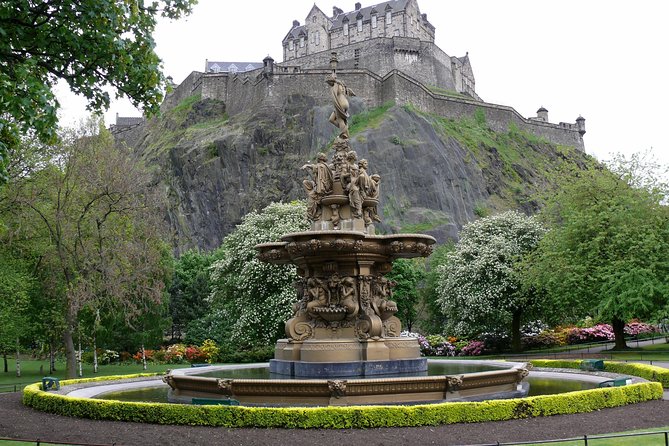 Edinburgh Private Tour with a Local - Highlights & Hidden Gems - How the questionnaire turns a standard Old Town walk into your day
