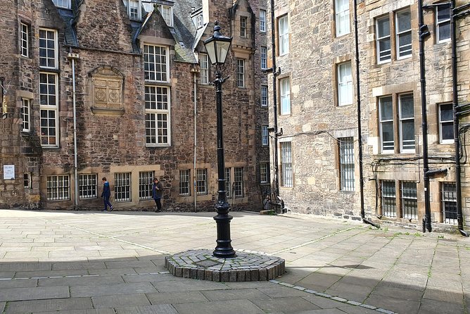 Edinburgh Private Walking Tour - Who should book this tour (and who might skip it)