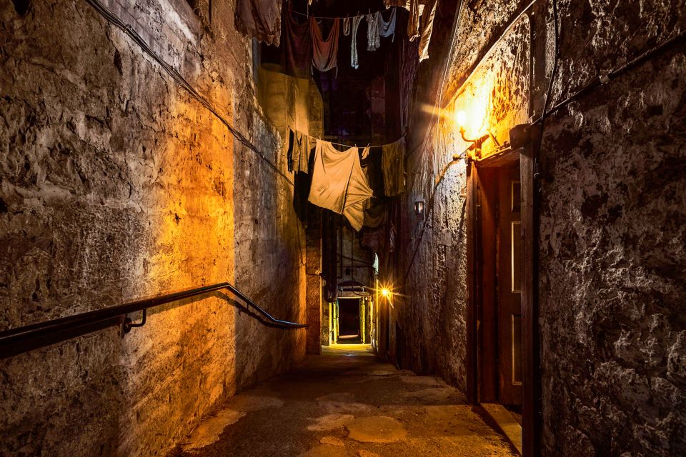 Edinburgh: Real Mary King's Close Guided Tour - Guides who bring it to life: what the best performances do for you