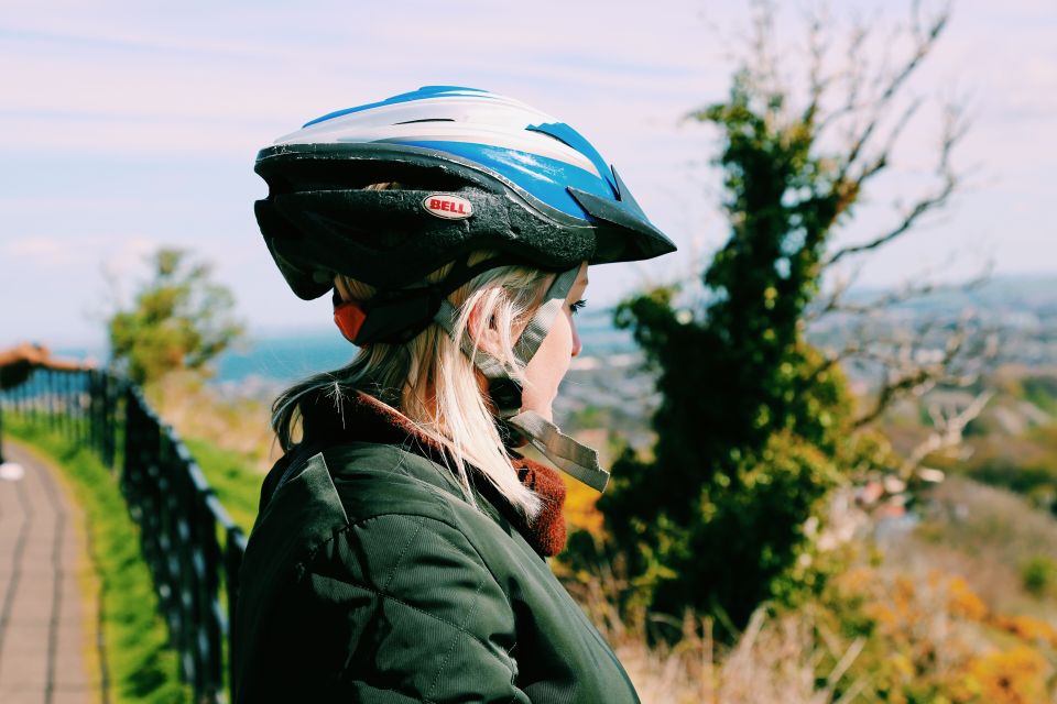 Edinburgh: Scenic Bike Tour - Starting at 29, Blackfriars Street: Easy to Find, Quick to Settle