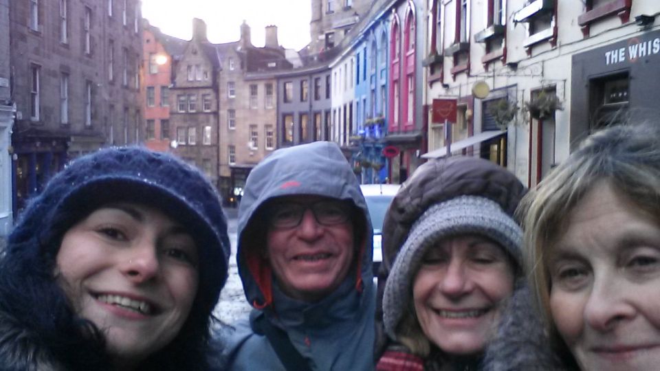 Edinburgh: Scottish Whisky Tasting with a Local Expert - Your 3-Hour Plan: Old Town + Cellar + Local Pub
