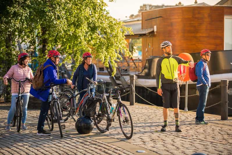 Edinburgh: Sightseeing Bike Tour - Who should book this bike tour