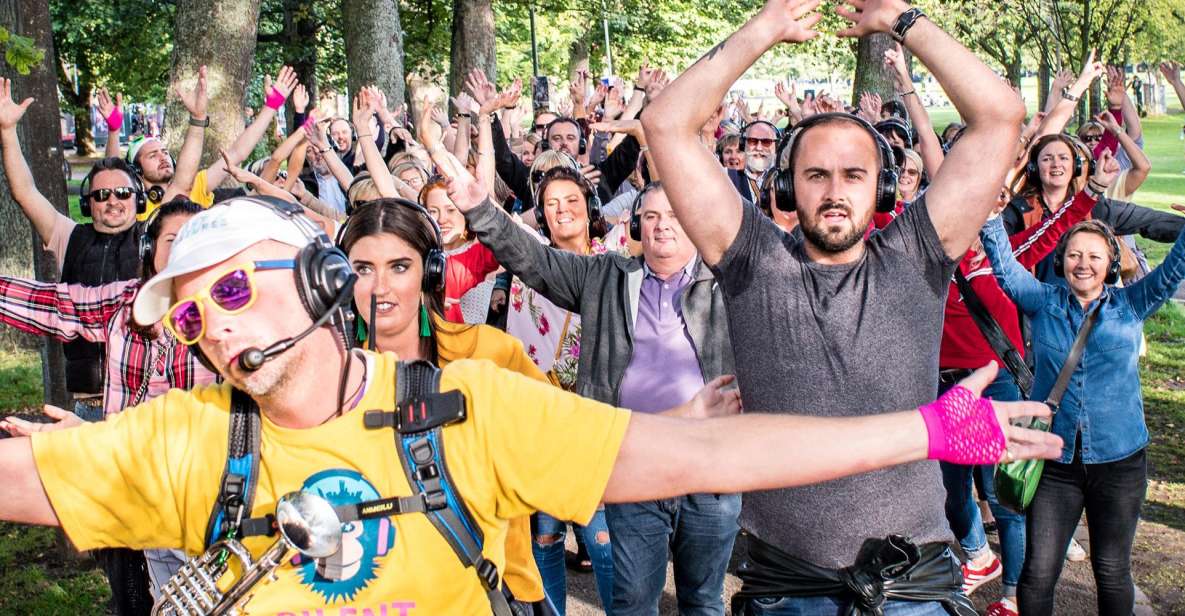 Edinburgh: Silent Disco Adventure Tour - The 1-Hour Route: From Princes Street Polka to the Mound Macarena