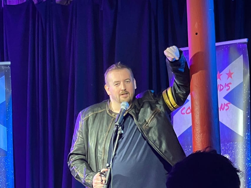 Edinburgh: Stand Up Comedy Show - Entering the Beehive Inn attic in Edinburgh’s Grassmarket