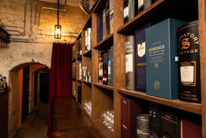 Edinburgh: The Lost Close Underground Scotch Whiskey Tasting - Guide Energy: The Real Secret to a Great Session