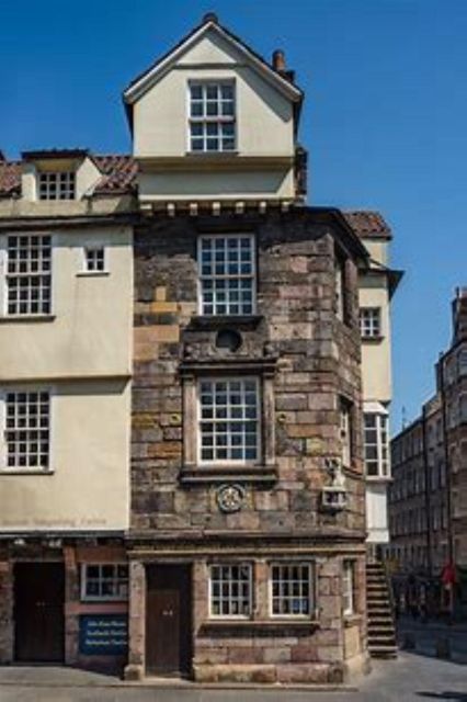 Edinburgh: The Mary Queen of Scots Guided Walking Tour - Who This Tour Suits Best (and Who It Doesn’t)