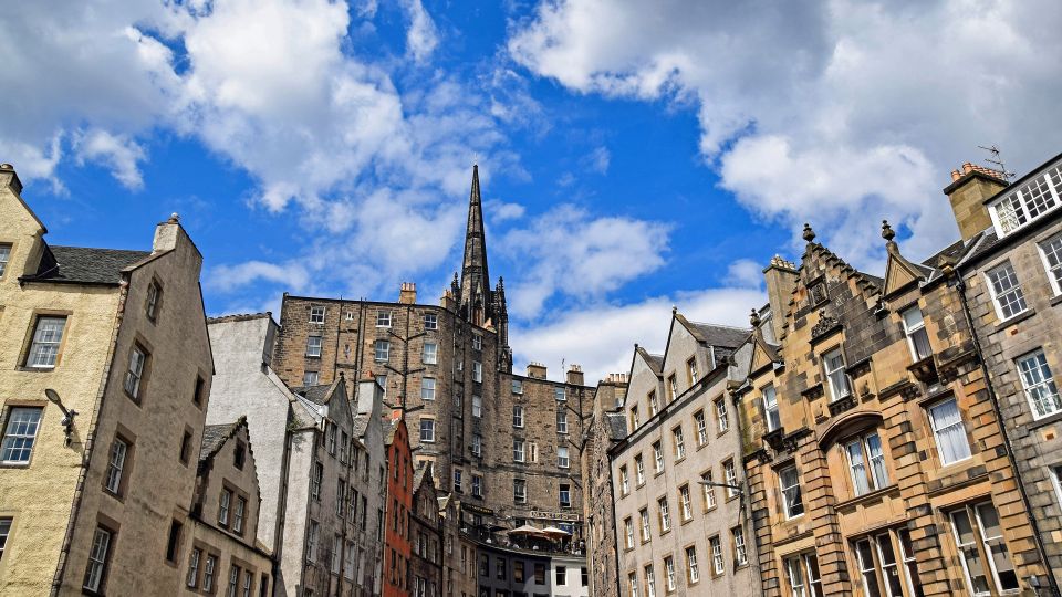 Edinburgh: The Royal City Tour from London - Who this Royal City tour is best for (and who should skip it)