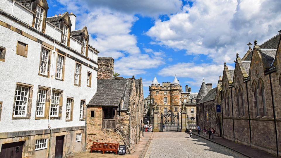 Edinburgh: The Royal City Tour from London - Should you book this Edinburgh day trip from London?