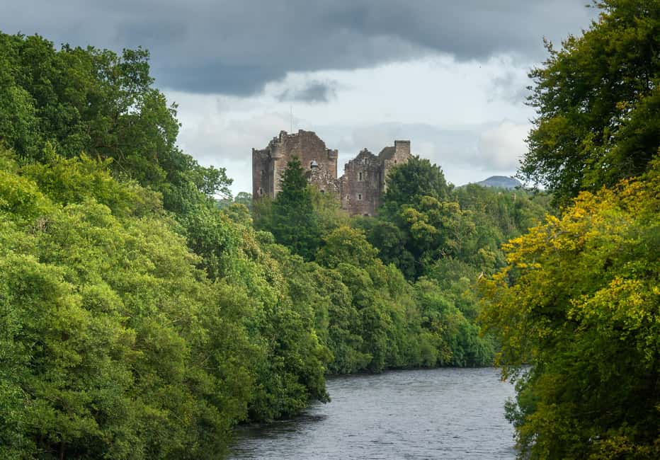 Edinburgh to Scottish Highlands: Whisky, Views & Hairy Coos - From New Town to the Highlands: 10:30 departure and a coach day that stays easy