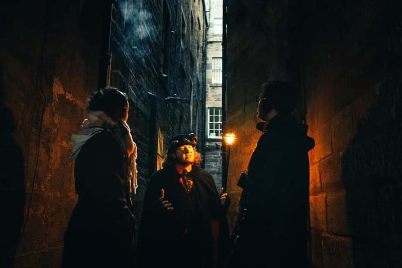 Edinburgh: Underground Vaults and Graveyard Evening Tour - Should you book the Edinburgh Underground Vaults and Graveyard evening tour?