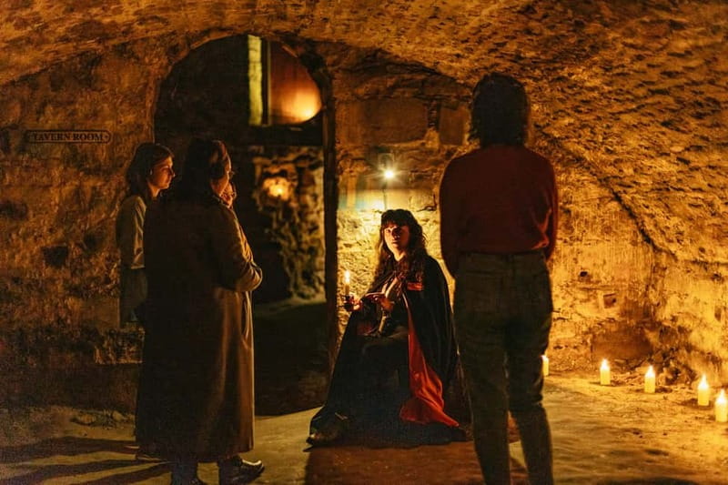 Edinburgh: Underground Vaults Evening Ghost Tour with Whisky - A Two-Hour Night Walk That Starts at Mercat Cross