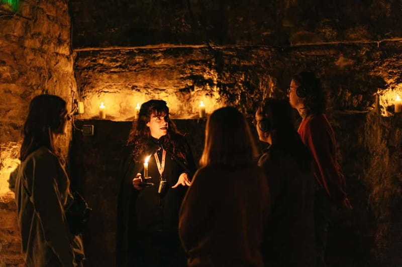 Edinburgh: Underground Vaults Evening Ghost Tour with Whisky - Sound You Can Actually Hear: TourTalk Audio Devices