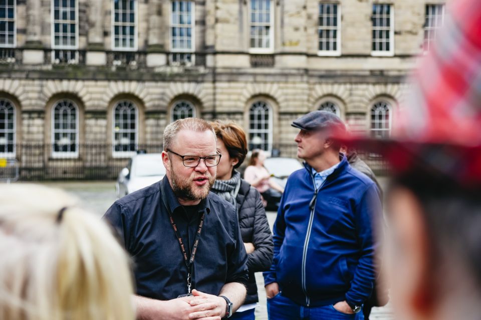 Edinburgh: Underground Vaults Tour - The Torture Exhibition add-on: what changes if you pick it