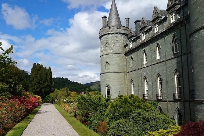Edinburgh: West Highland Lochs, Mountains & Castles - Kilchurn Castle by Loch Awe: fast stop, classic view