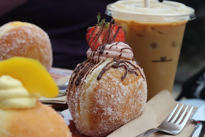 Edinburgh’s Donut & Pastry Experience with Underground Donut Tour - Princes Street and the Scott Monument Finish: Ending With City Scale