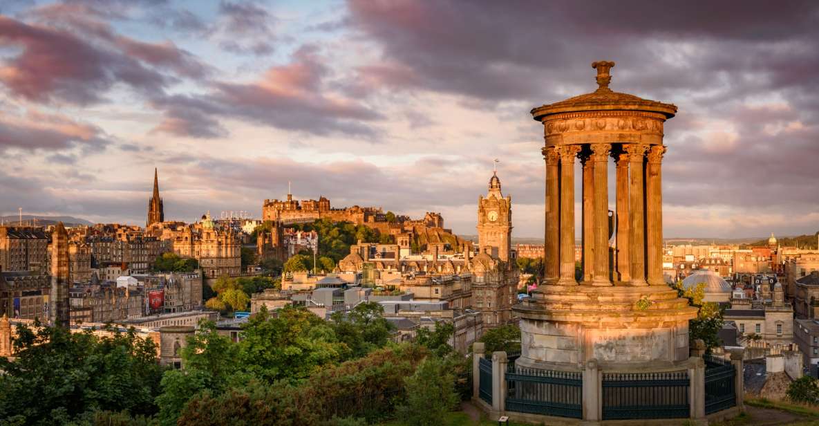 Edinburgh's Hidden Treasures Black Taxi Tour - Edinburgh Castle grounds and exterior views: what you get and what you skip