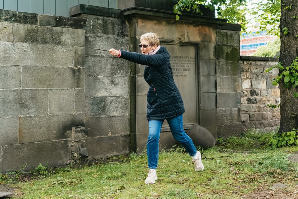 French Language : Original Harry Potter Tour of Edinburgh - Starting at William Chambers Monument: The Route Gets You Oriented Fast
