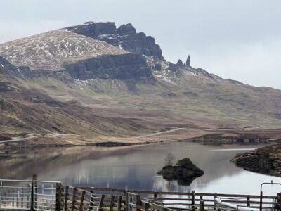 From Edinburgh: 3-Day Isle of Skye & Highlands Private Tour - Day 1: Stirling to Glencoe, then Fort William and the Skye Ferry (or Bridge)