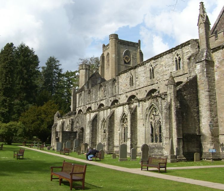 From Edinburgh: Best of Scotland Small-Group Day Tour - Queen’s View: The Classic Panorama Stop