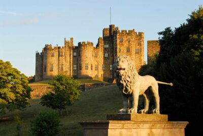 From Edinburgh: Day Trip to Bamburgh and Alnwick Castle - Bamburgh Castle: Seaside Views With Kingdom-Level Backstory