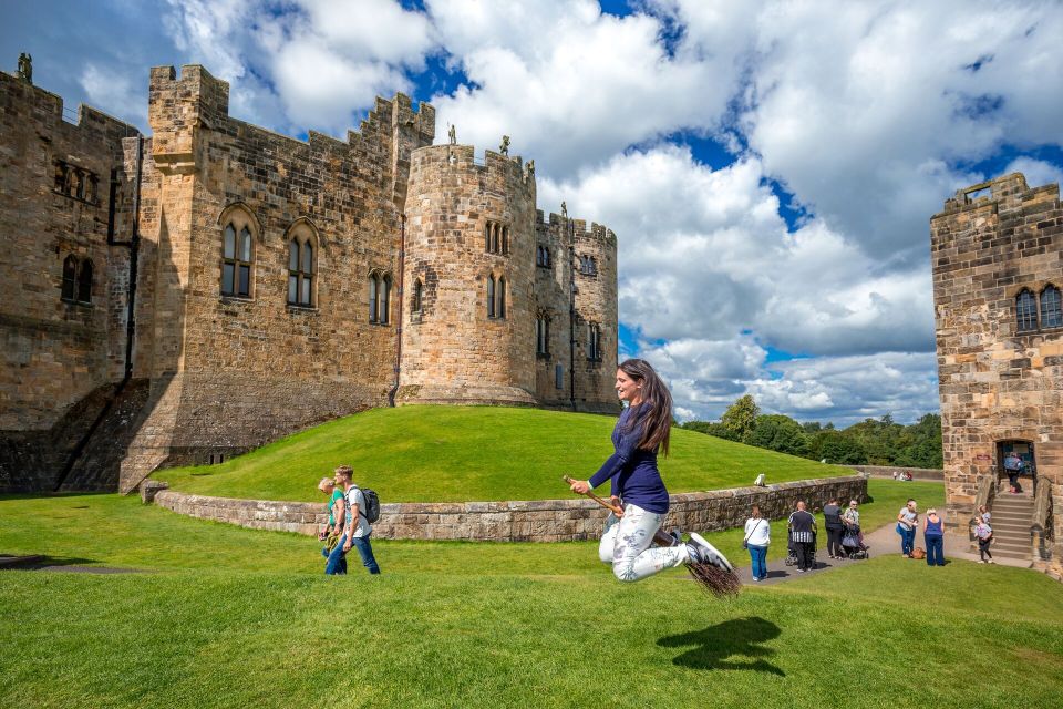 From Edinburgh: Day Trip to Bamburgh and Alnwick Castle - The Traditional Village Stop: A Breather That Still Adds Local Texture