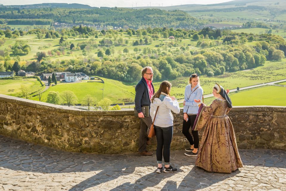 From Edinburgh: Loch Lomond, Kelpies & Stirling Castle Tour - Lunch in Aberfoyle: Sir Walter Scott country