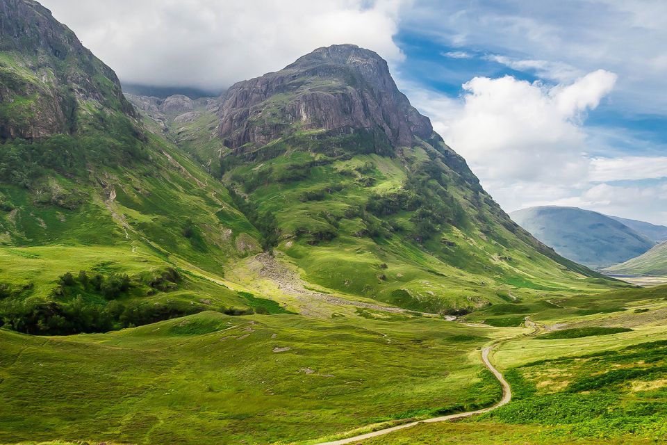 From Edinburgh: Loch Ness and The Highlands Tour - Pitlochry and its salmon ladder: a smart finale with real local flavor