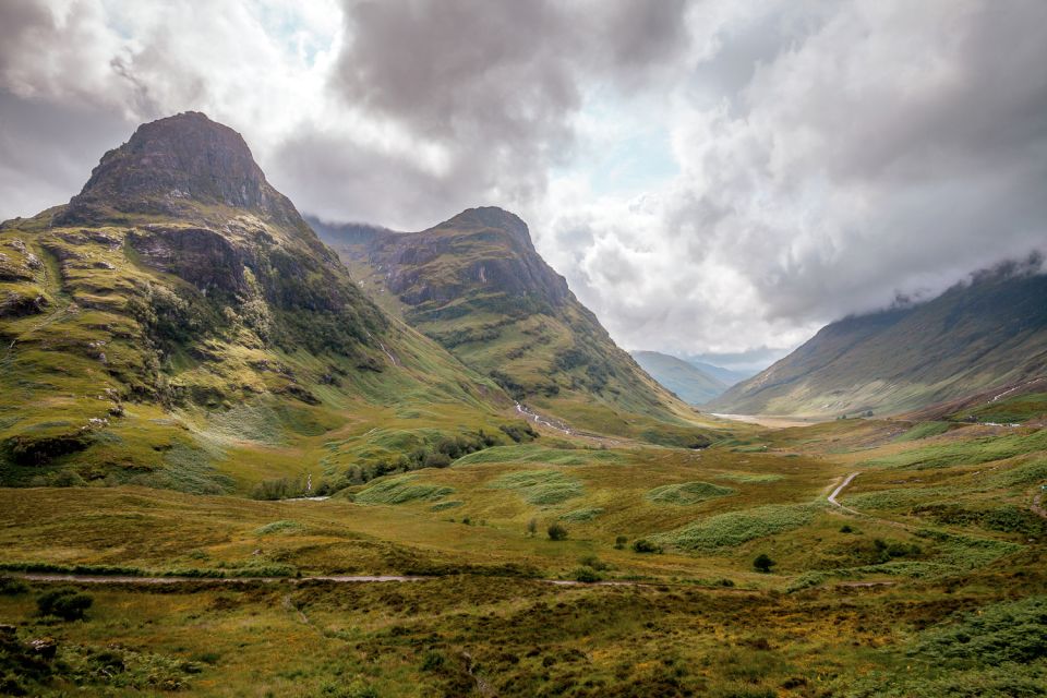 From Edinburgh: Loch Ness and The Highlands Tour - Stirling Castle views and Callander: where the Highlands start to feel real