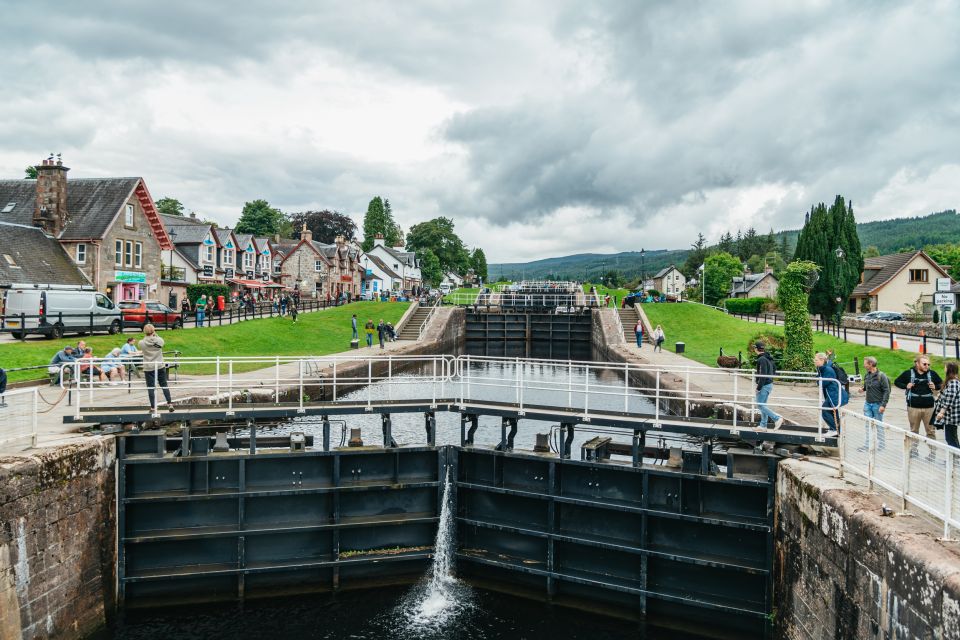 From Edinburgh: Loch Ness, Glencoe & Scottish Highlands Tour - Coach Comfort, Stops, and What to Pack