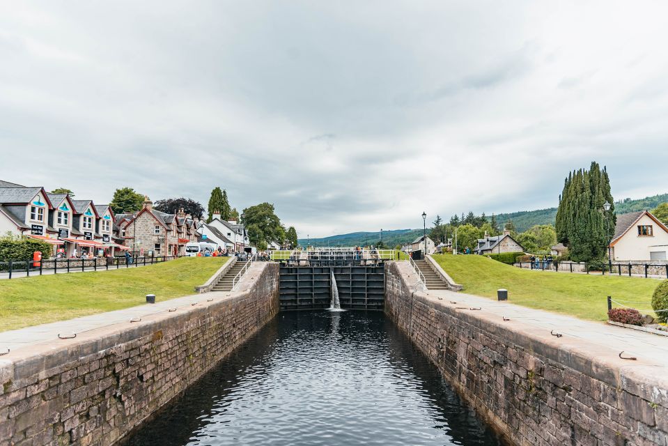 From Edinburgh: Loch Ness, Glenoce & The Highlands Day Tour - The driver-guide is the difference-maker (and names keep showing up)