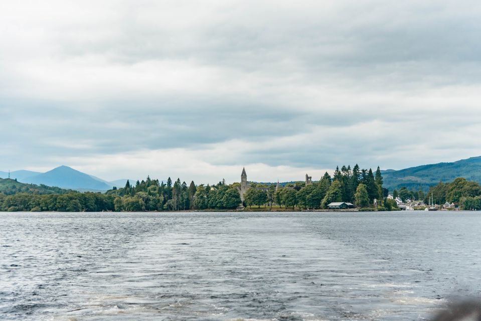 From Edinburgh: Loch Ness, Glenoce & The Highlands Day Tour - Your morning start from central Edinburgh (and what it means for your day)