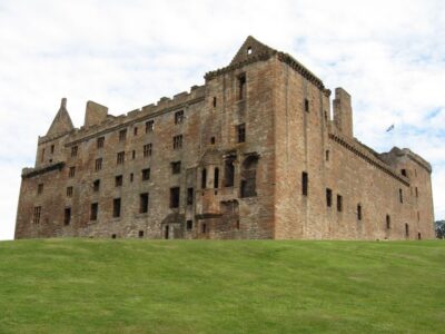 From Edinburgh: Outlander Adventure Day Tour with Entry - Midhope Castle (Lallybroch) Steps: What You Really Get