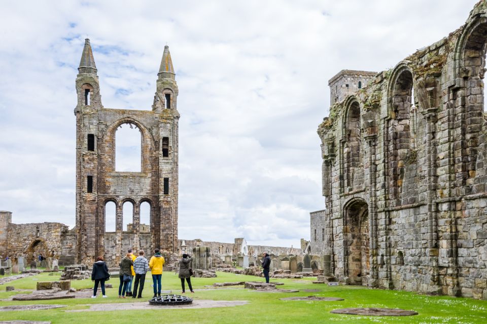 From Edinburgh: St Andrews & Fife's Fishing Villages - From Edinburgh to the Forth Bridges viewpoint: a smart first stop
