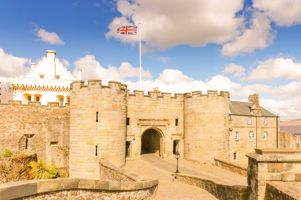 From Edinburgh: Stirling Castle, Loch Lomond & Whisky Tour - Key Takeaways