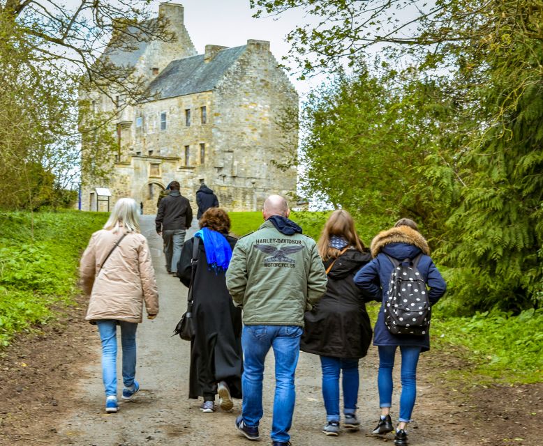 From Edinburgh: The Outlander Experience Guided Tour - Culross and Cranesmuir: stone streets, uphill bits, and great photo angles