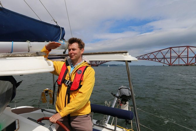 Full Day Sailing Trip - Edinburgh Skyline Back to South Queensferry
