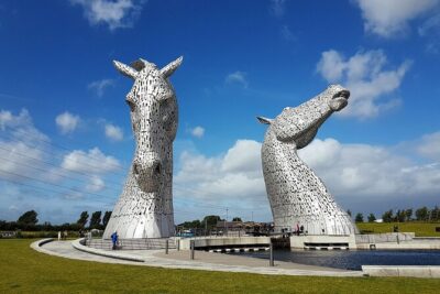 Full-Day Tour Loch Lomond, Stirling Castle and The Trossachs - The Kelpies and The Helix: your quick modern-wonder reset