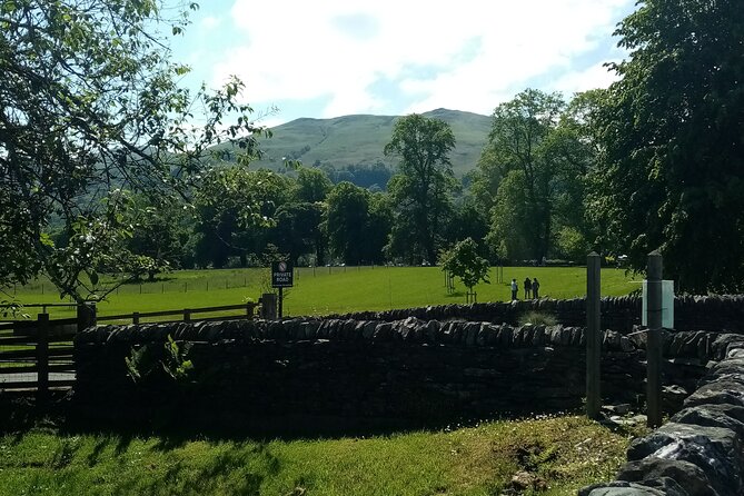 Full-Day Tour Loch Lomond, Stirling Castle and The Trossachs - The included extras: whisky, shortbread, and water that keep the day moving
