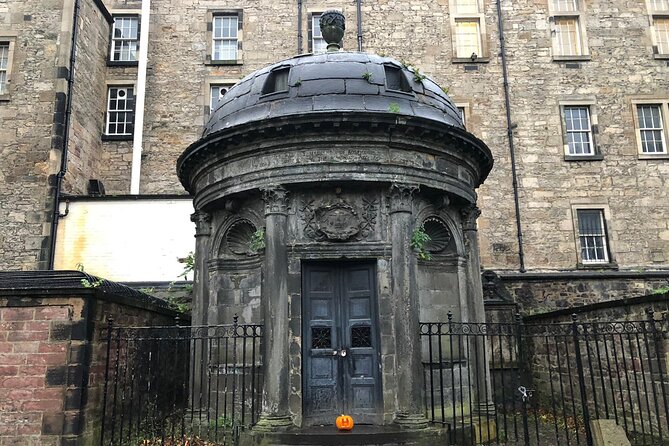 Ghosts of Edinburgh: Bloody Past Exploration Game and Tour - St Giles: a leper saint, Lazarites, and clues with medieval weight