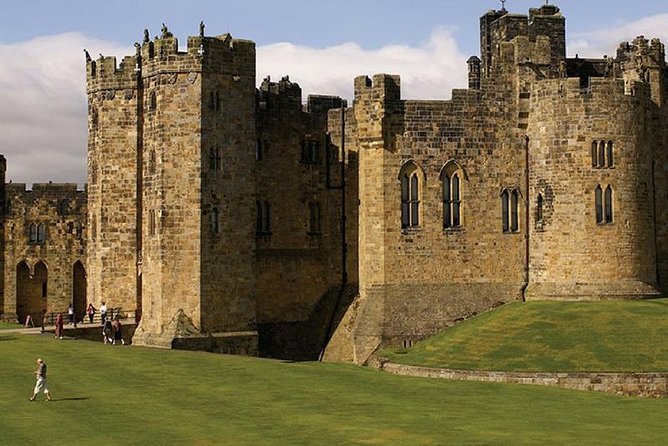 Harry Potter and English Castle Italian Tour Guide - Key things to know before you go