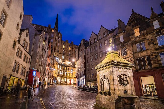 Harry Potter Tour & Edinburgh Castle Visit - The Guides Make It: Humor, Trivia, and Connection-Making