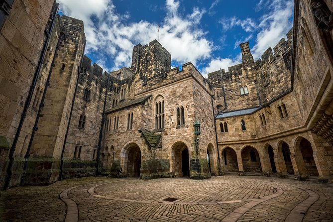 Harry Potter's Alnwick Castle and Scottish Borders Day Trip - Key points to know before you go
