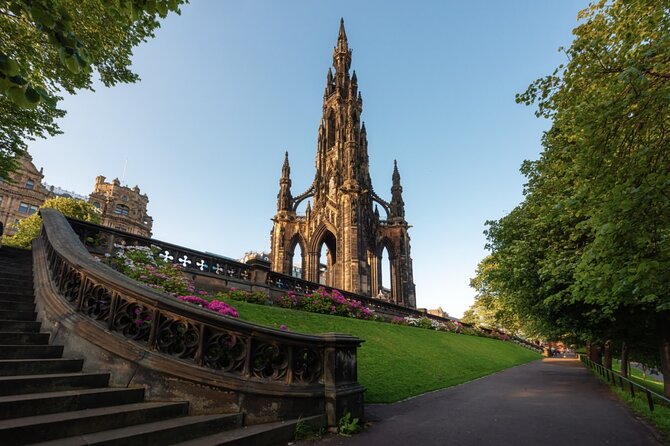 Historic Edinburgh and Rosslyn Chapel Full-Day Private Tour in a Premium Minivan - Royal Mile drive to Holyroodhouse: seeing the main spine from the right angle