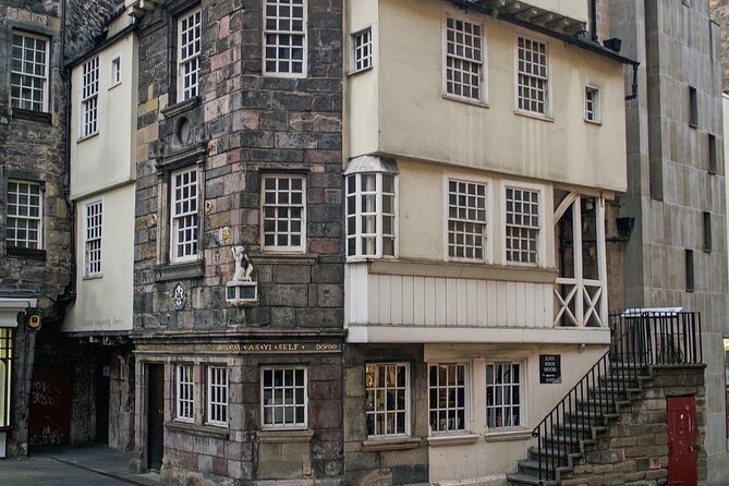 Historic Edinburgh and Rosslyn Chapel Full-Day Private Tour in a Premium Minivan - Price and value: is $343.27 per person a smart trade?