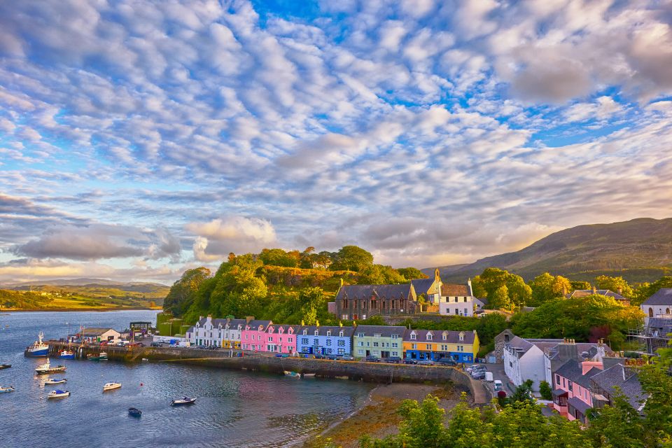 Isle of Skye and West Highlands: 4-Day Tour from Edinburgh - Isle of Skye Day 3: Quiraing, Old Man of Storr, and Neist Point when conditions cooperate