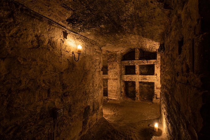 Multi-Sensory Haunted Underground Vaults Tour in Edinburgh - Mercat Tours and the Descent: Blair Street Vaults in About 30 Minutes