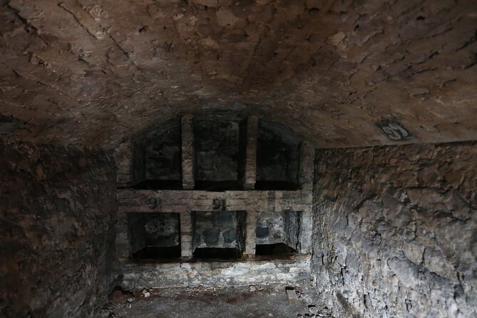 Multi-Sensory Small-Group Historic Vaults Tour in Edinburgh - Should You Book the Mercat Tours Vaults Tour?
