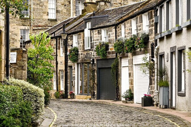 Off The Beaten Path Edinburgh: Dean Village Private Walking Tour - Dean Village plus modern art: the smart Edinburgh mix